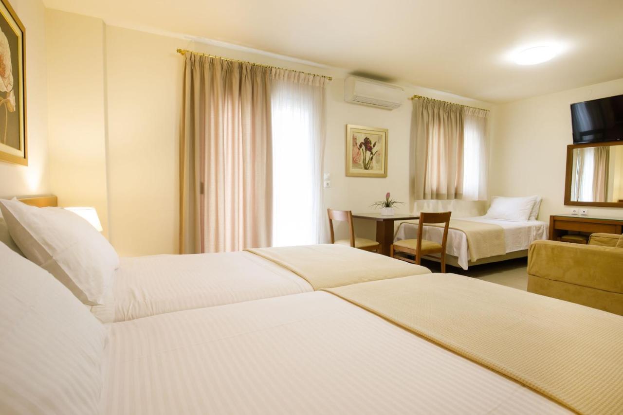 Hotel Athina Lamía Eksteriør bilde