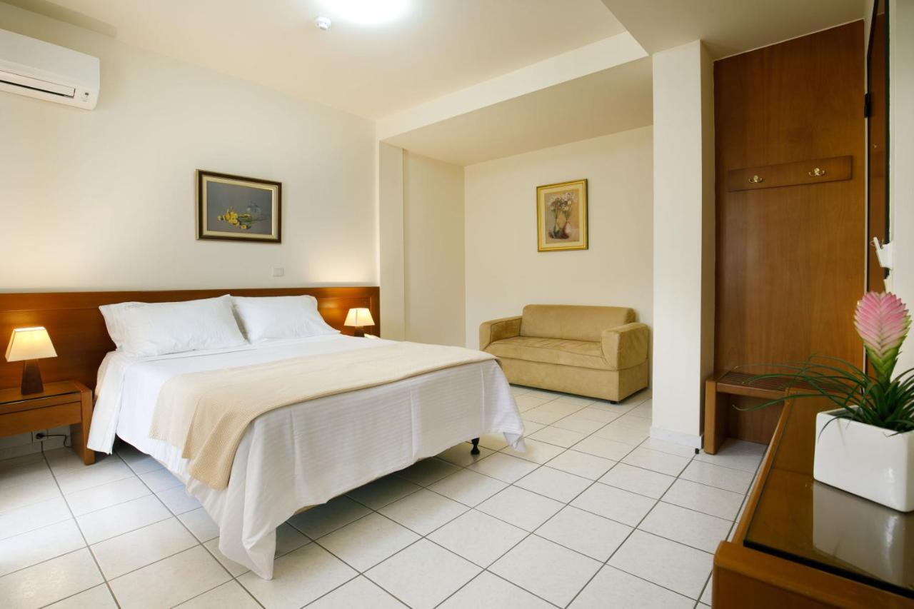 Hotel Athina Lamía Eksteriør bilde
